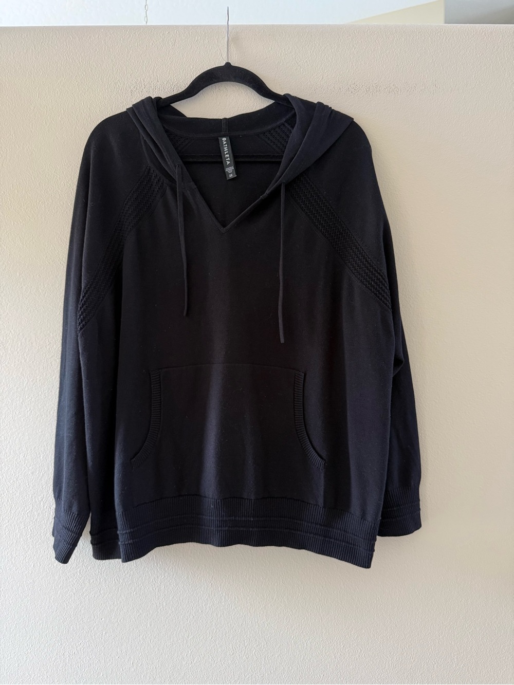 Athleta Women’s Black V-Neck Hooded Knit Pullover Sweater With Pockets